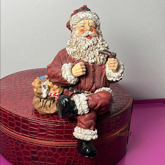 Vintage Pilton sitting Santa - Picture 1 of 8